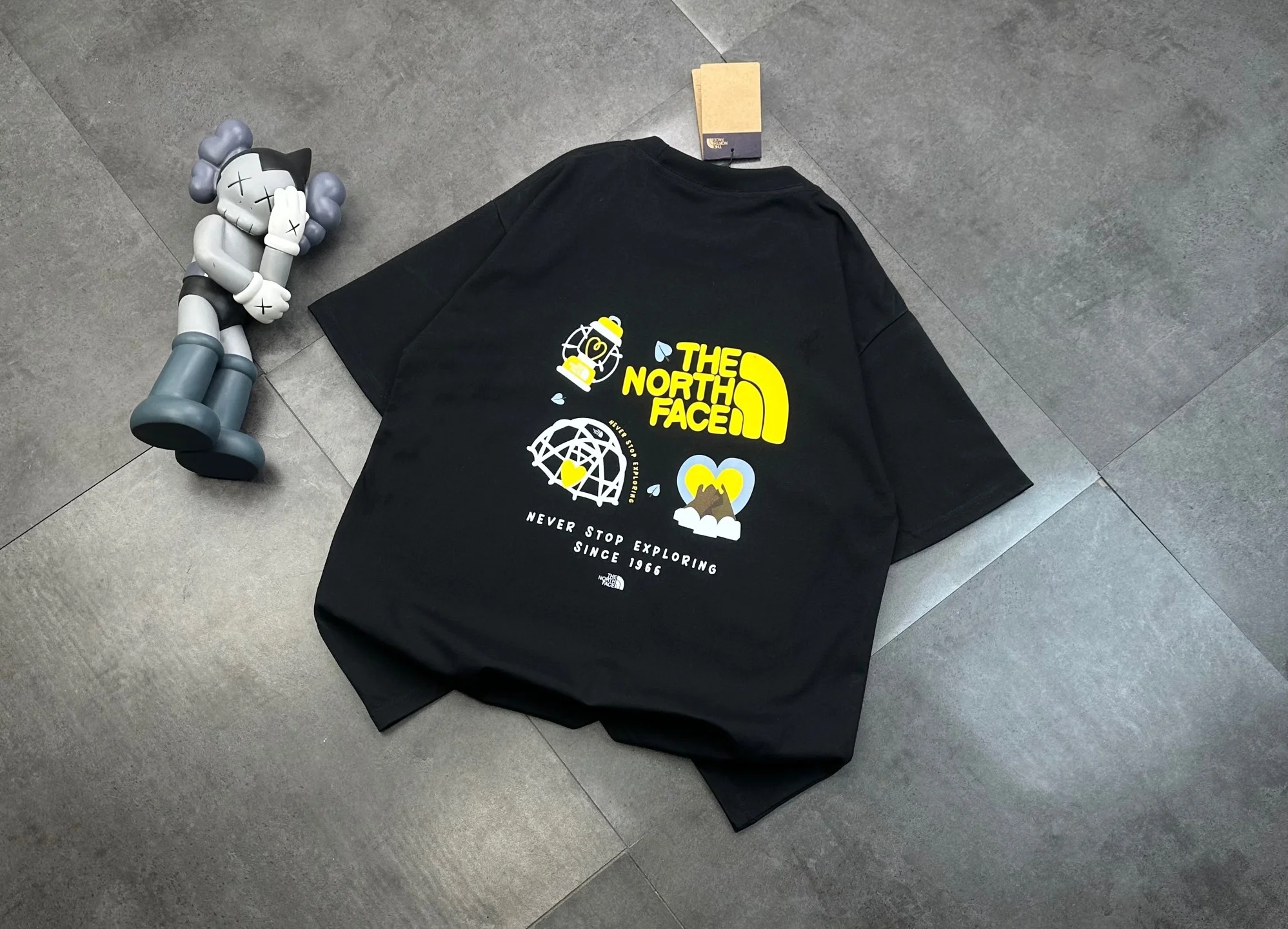 The North Face Graphic Print Logo T-Shirt – Black 